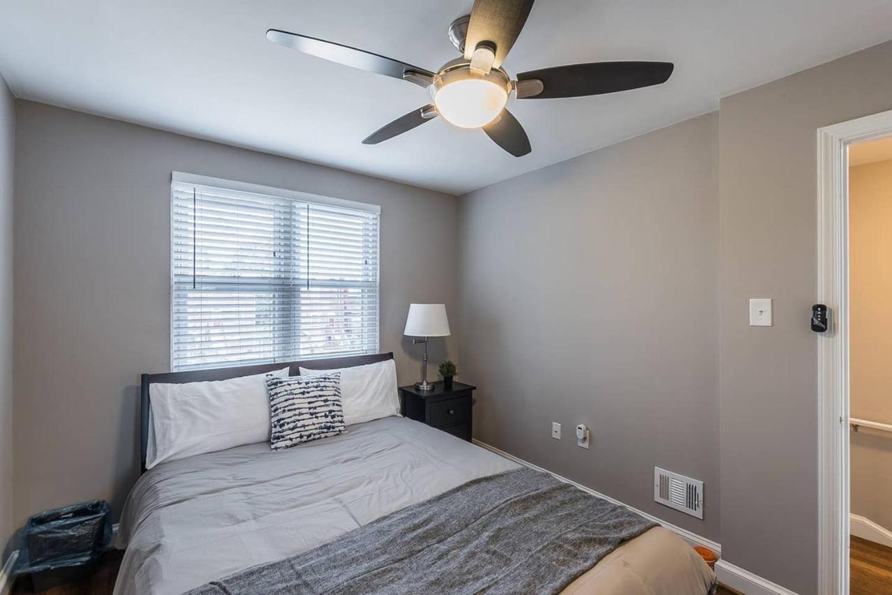 Beautiful 3Br 2Ba House With Cozy Backyard By Cozysuites Alexandria Exterior foto
