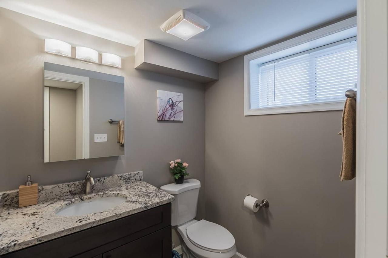 Beautiful 3Br 2Ba House With Cozy Backyard By Cozysuites Alexandria Exterior foto