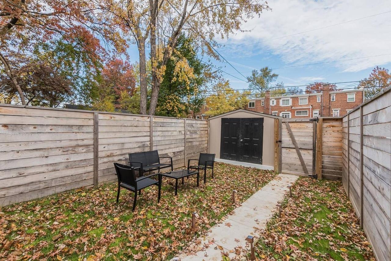 Beautiful 3Br 2Ba House With Cozy Backyard By Cozysuites Alexandria Exterior foto
